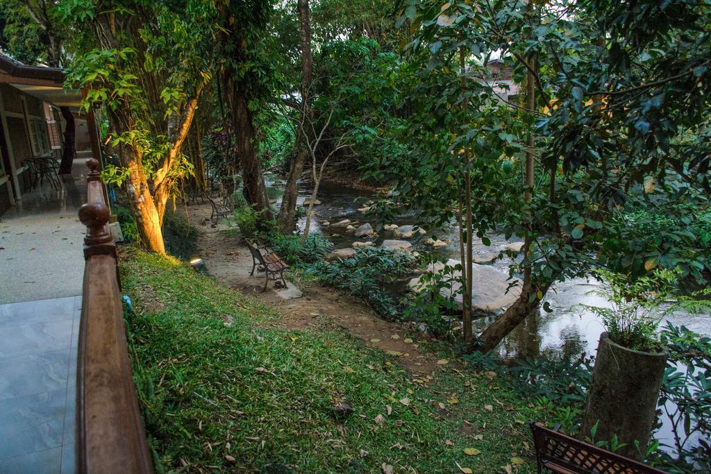 Rinrada Resort Chiang Mai Zewnętrze zdjęcie